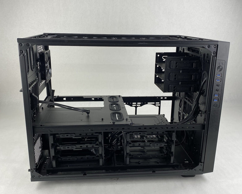 Thermaltake Core X9 E-ATX Cube Computer Case