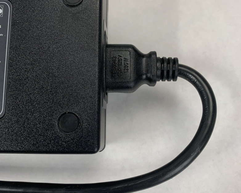 Zebra SHARECRADLE-ME CRD-TC51-5SETH1-01 with AC Adapter