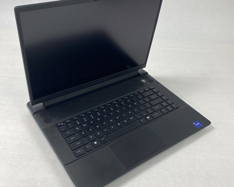 Alienware M16 R1 Core i9-13900HX 1.48 GHz 16 GB RAM RTX 4070 16" No HDD No OS