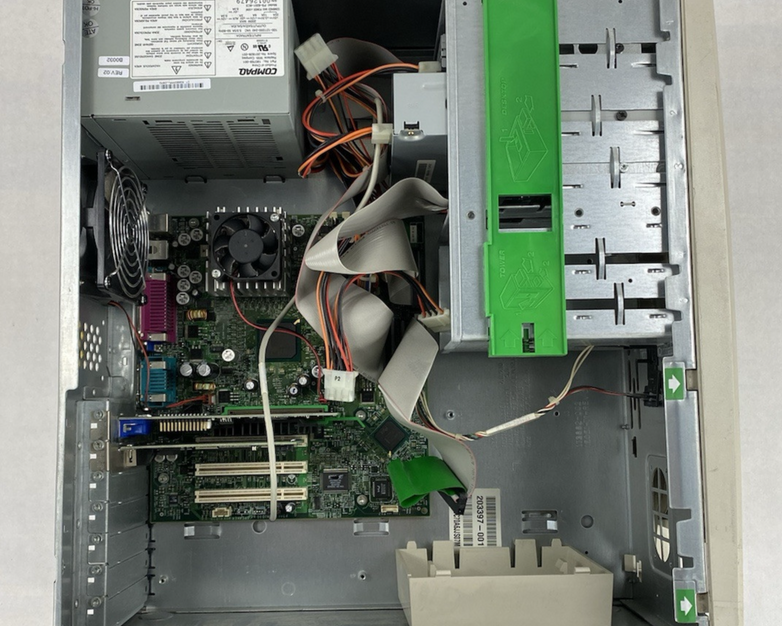 Compaq Desk Pro Pentium III 933MHz 128MB RAM No HDD No OS