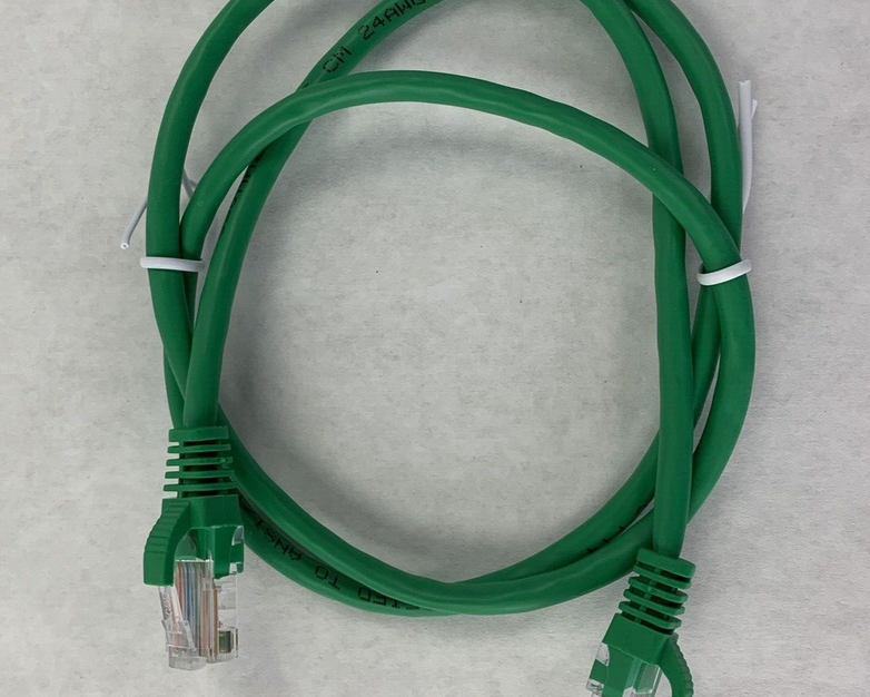 Lot( 10 ) 3ft Green Cat5e C2G 15179 Snagless Unshielded UTP Ethernet Patch Cable