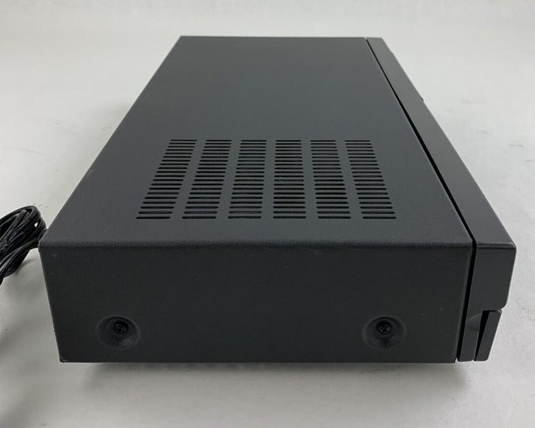 ComStream DR200 Audio Broadcast Receiver Powers On Missing Smart Card and Dish