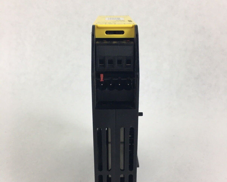 Banner XS2RO Expandable Safety Controller Output Module 85075 6A/250V Untested