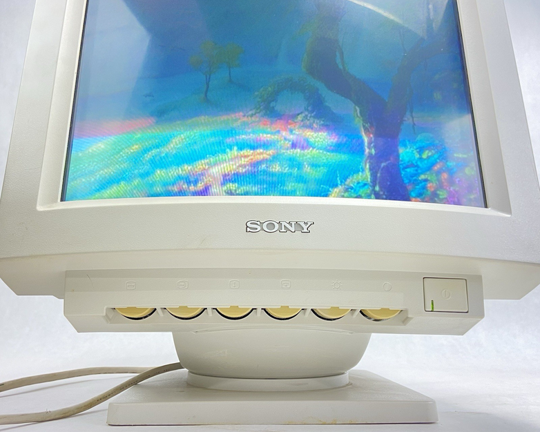 Sony Trinitron Color Monitor CPD-1425 Vintage Gaming CRT Display