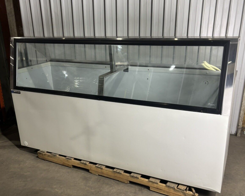 Master-Bilt DD-88L Ice Cream Dipping Display Station Freezer No Compressor
