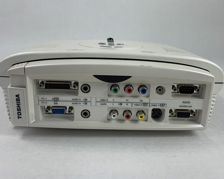 Toshiba TDP-MT5 LCD Projector 799 Lamp Hours
