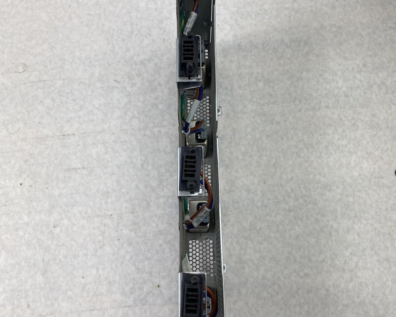 Cisco 800-30322-01 Blade Server Backplane N20-PAC5-2500W for UCS 5108