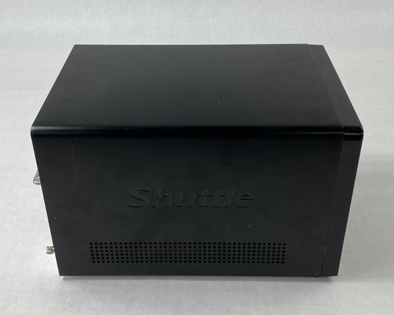 Shuttle SN685 AMD Athlon 64 x2 2.10GHz 2GB RAM No HDD No OS No Power Supply