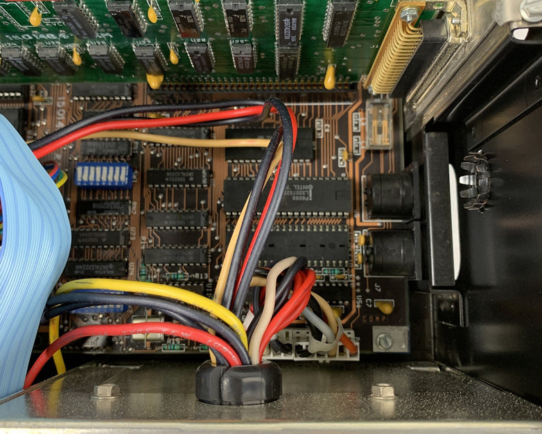 IBM 5150 Personal Computer Desktop Computer Boots to Parity Check 1 No HDD No OS