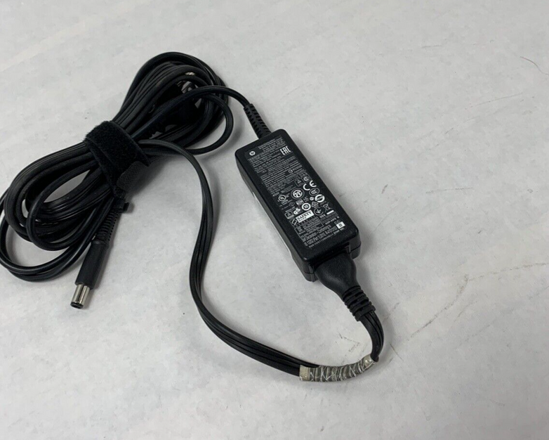 Lot of 2 HP AC Adapter 608425 and 744481-003