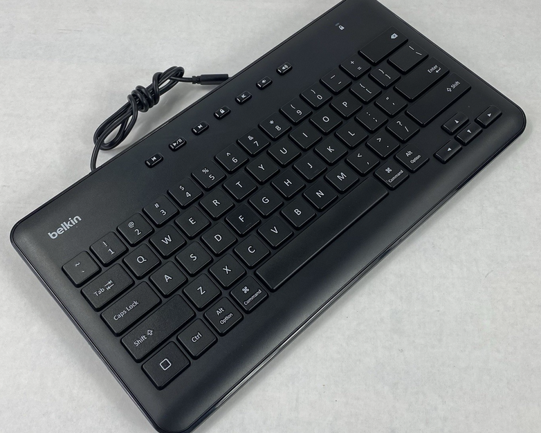 Belkin B2B124 Wired Keyboard for iPad w/ Lightning Connector Tested (Lot of 10)