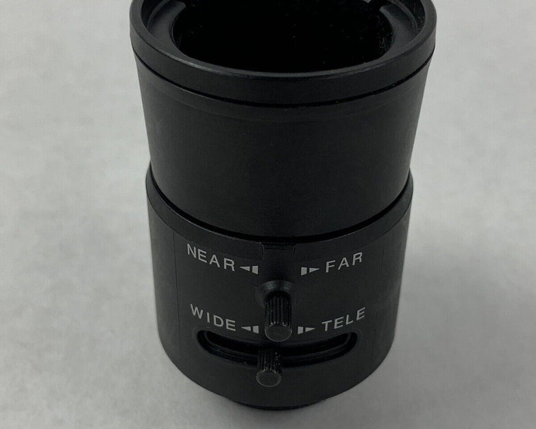 Fujinon YV5x2.7R4B-2 1:1.3/2.7mm-13.5mm Lens