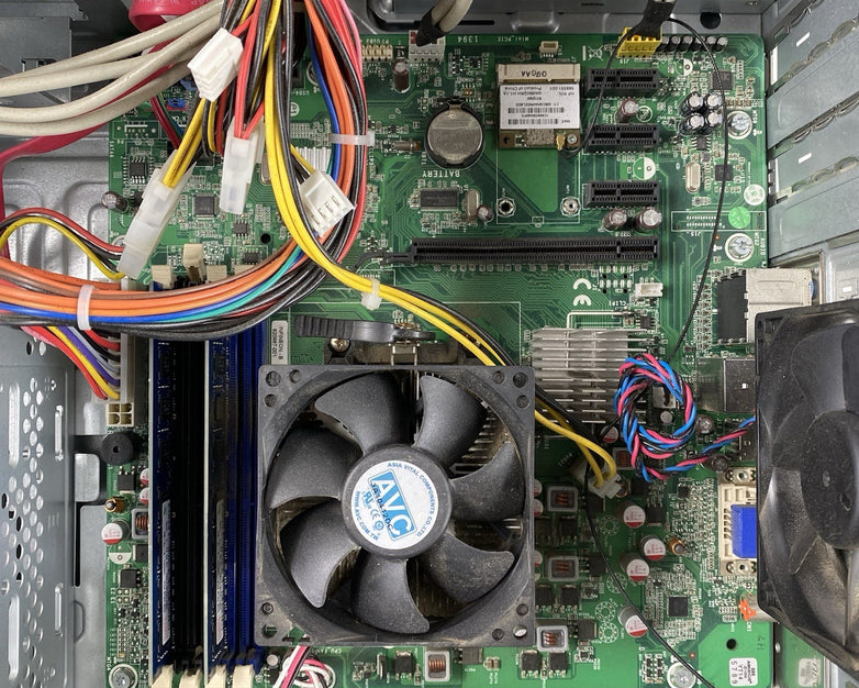 HP P6616F MT AMD Phenom 2 x4 830 2.80GHz 4GB RAM No HDD No OS