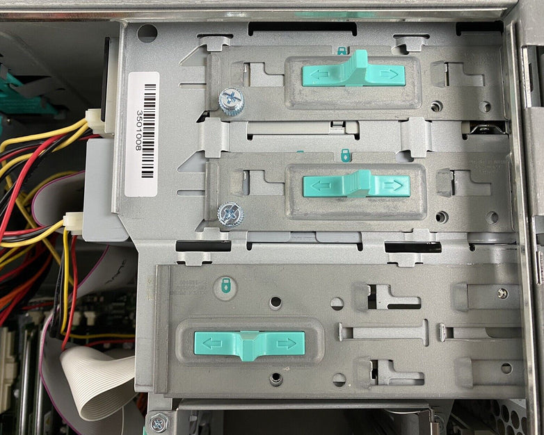 Gateway E-4600 MT Intel Pentium 4 1.80GHz 256MB RAM No HDD No OS