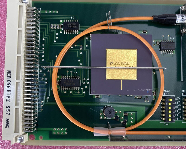 NEC M30C4921AD PC Board X1039B3 D5352A1 96-01 95-12