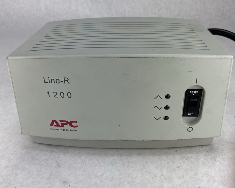 APC Automatic Voltage Regulator LE1200 Line-R 1200VA Parts Or Repair
