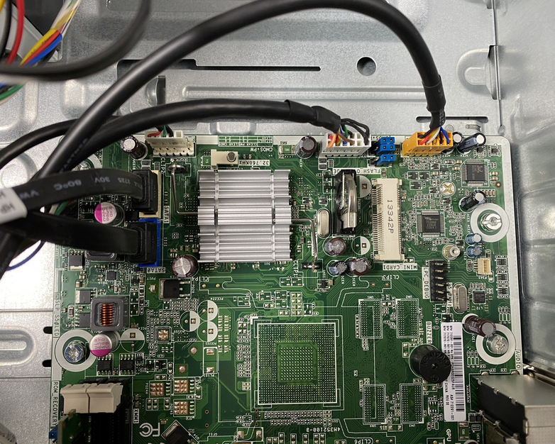 HP 110-194 MT Intel Core i3-3220T 2.80GHz 8GB RAM No HDD No OS No AC Adapter