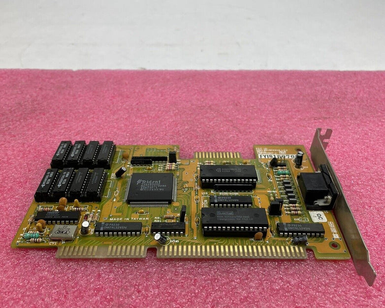 Trident Microsystems Inc VGA Card 8916CX248LC2 ISA 1991