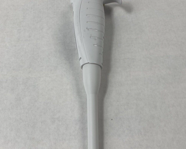 Sartorius Picus 1000 50-1000 uL 1 Channel Electronic Pipette - Parts or Repair