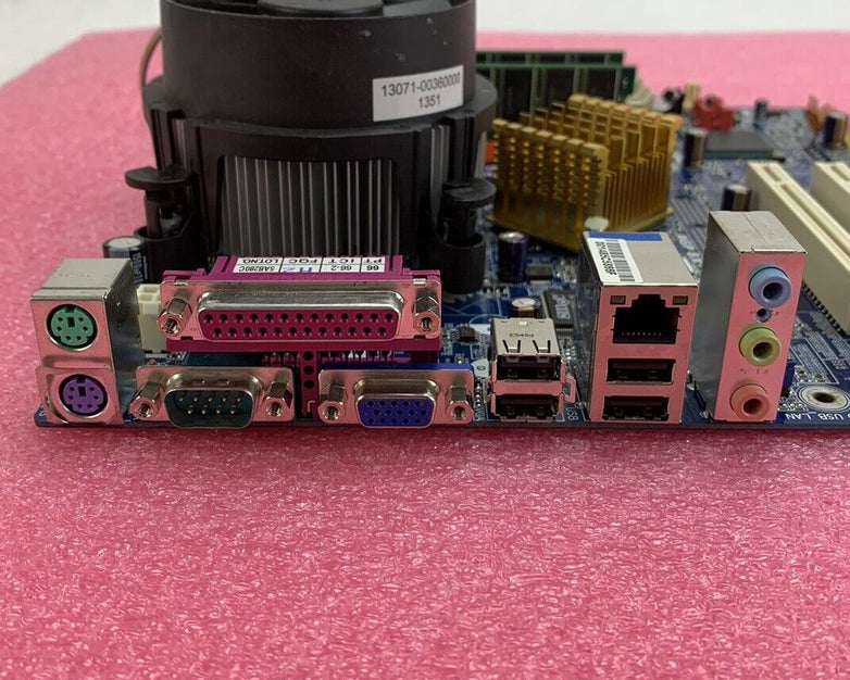 Gigabyte 81865GVMK-775 Motherboard Intel Pentium 4 3GHz 1GB RAM w/Shield