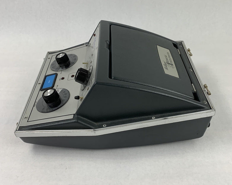 Beltone Special Instruments 120 Audiometer w/ Headphones - Untested