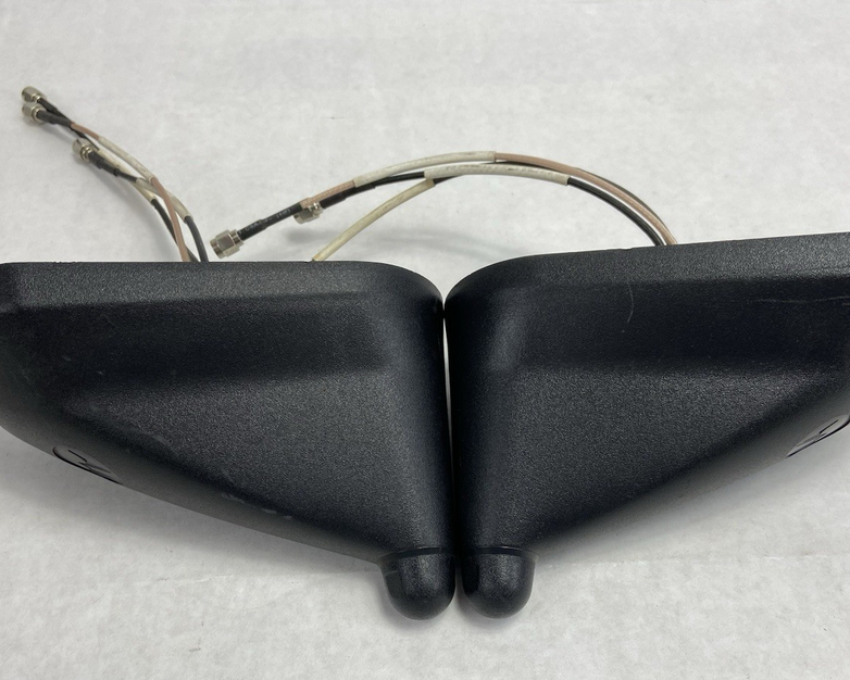 Motorola Laird GPSS746MP-MT4 VSM Base RF Antenna with Cap AN000036A01 - Lot of 2