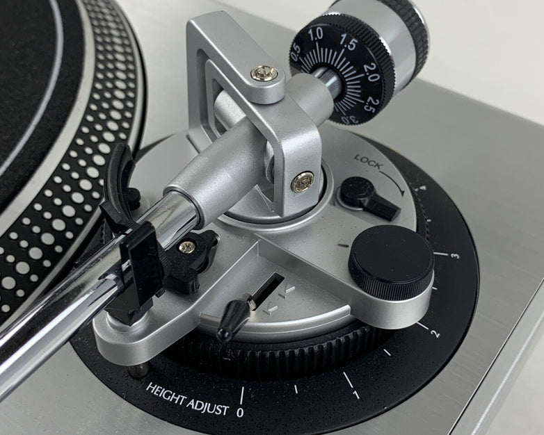 Stanton STR8-100 Digital Turntable Tested Needs New Needle