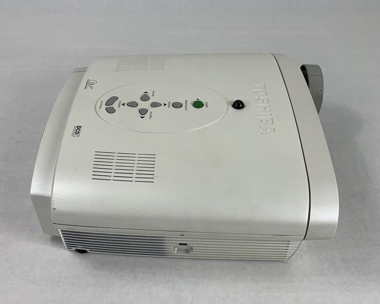 Toshiba TDP-MT5 LCD Projector 799 Lamp Hours
