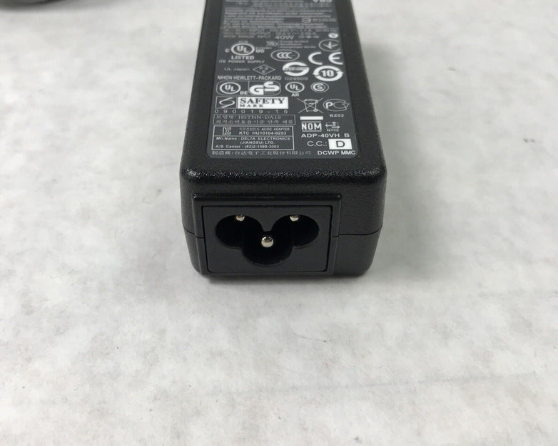 HP 622435-003 Laptop Charger HSTNN-DA18 60Hz 19.5V 2.05A 624502-001 (Lot of 3)