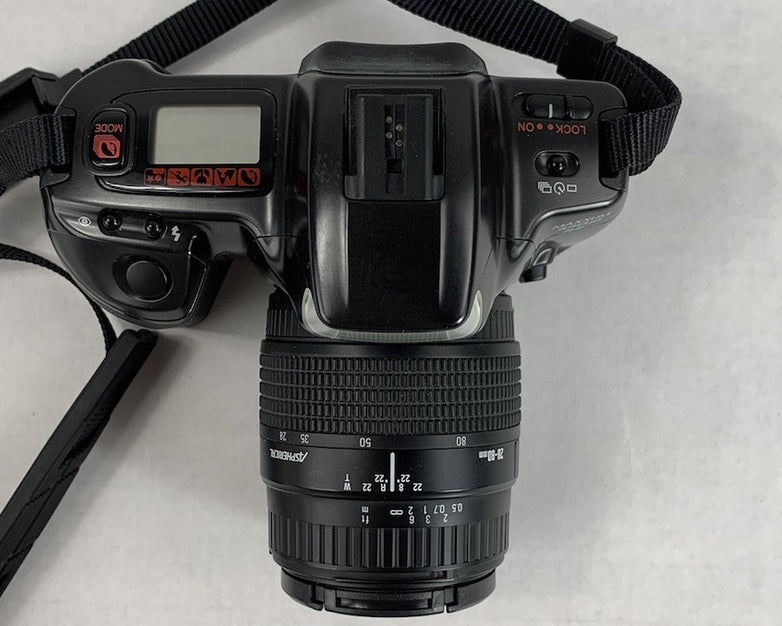 Minolta MAXXUM 330si RZ Camera w/ Quantaray MX AF 1:3.5-5.6 f=28-80mm Lens