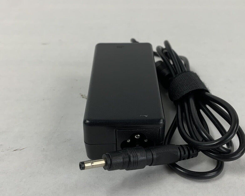 Notebook Laptop AC Adapter GX20L23044 (Lot of 2)