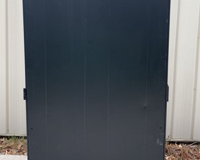 Emerson Knurr DCM Server Rack 42U 78"-48"-28"