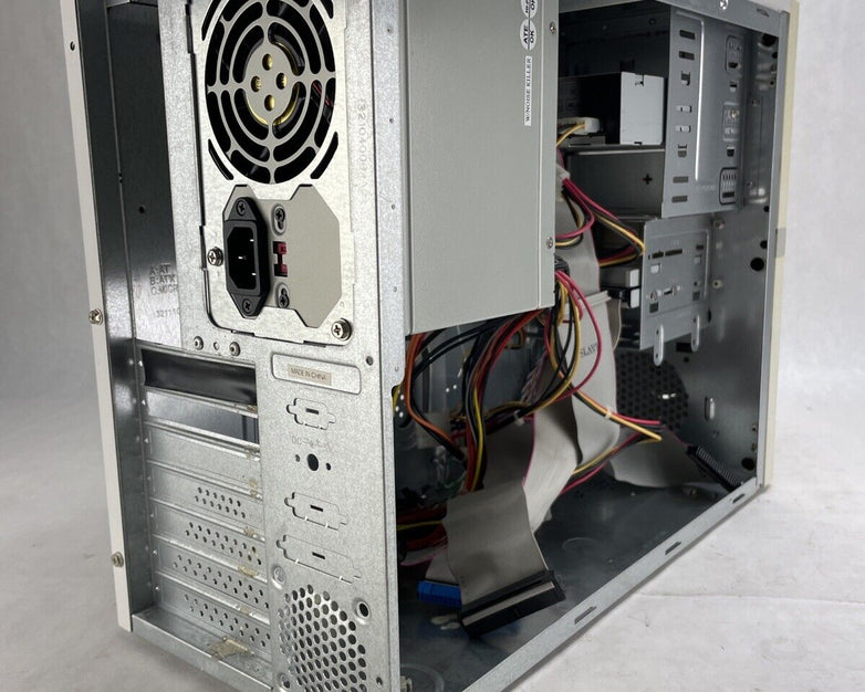 Vintage SOYO Mid Tower Computer Case w/Hi-Q Power ATX-300GU 300W Power Supply
