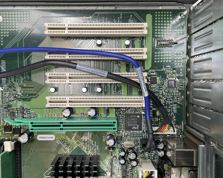 Dell Optiplex GX270 MT Intel Pentium 4 2.66 GHz 512 MB Ram No HDD No Os