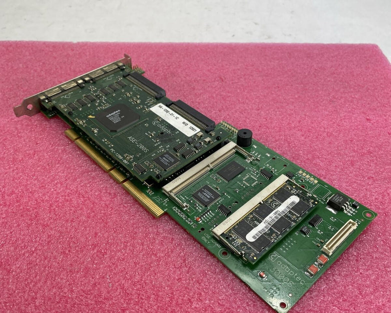 ADAPTEC 3000s HA-1290-02-2B SCSI RAID ASE-200S