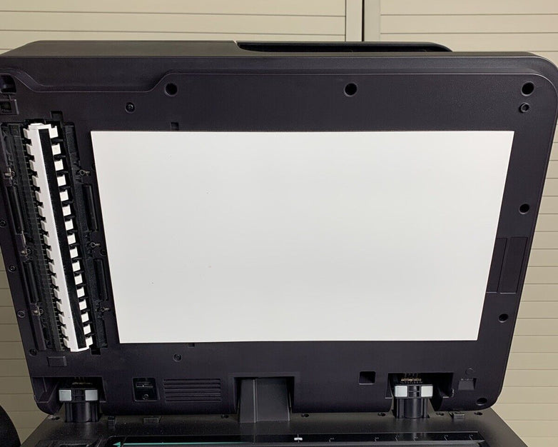HP LaserJet Enterprise Flow MFP M680 Color Printer CZ250A Tested Bad Clip In Top