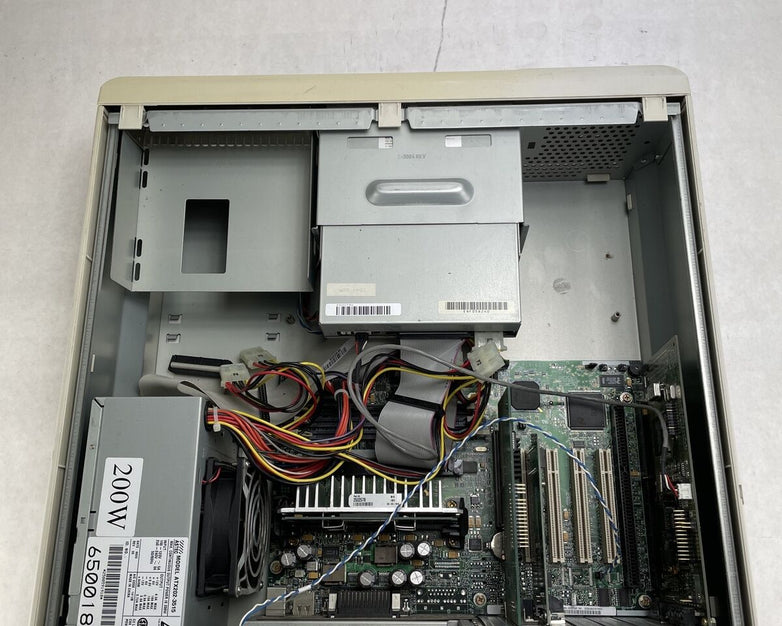 Gateway E-3110 DT Intel Celeron 333MHz 32MB RAM No HDD No OS