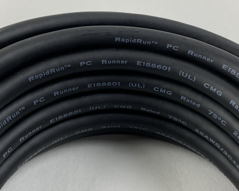 RapidRun E188601 PC Runner Cable 25 Feet 15 Pin Female Connectors Box Opened