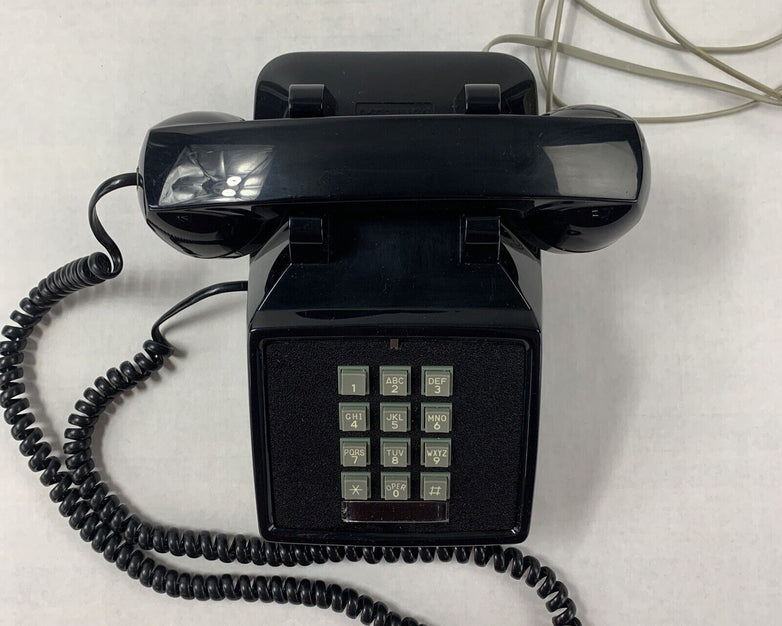 Cortelco 250000-VBA-20MC Desk Phone Corded Black