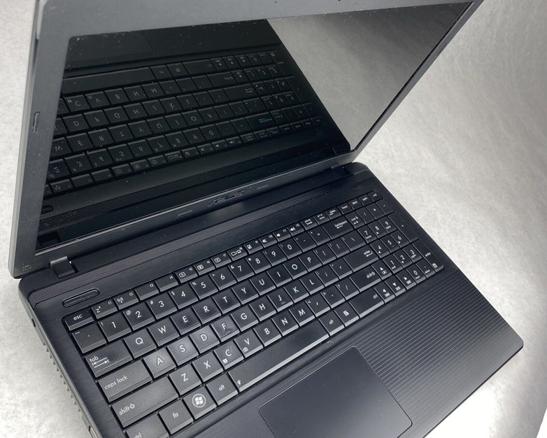 Asus X55C-XH31 15.6" Notebook Intel Core i3-2328M 2.20GHz 4GB RAM No AC HDD OS