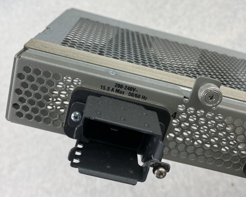 Cisco 800-30322-01 Blade Server Backplane N20-PAC5-2500W for UCS 5108