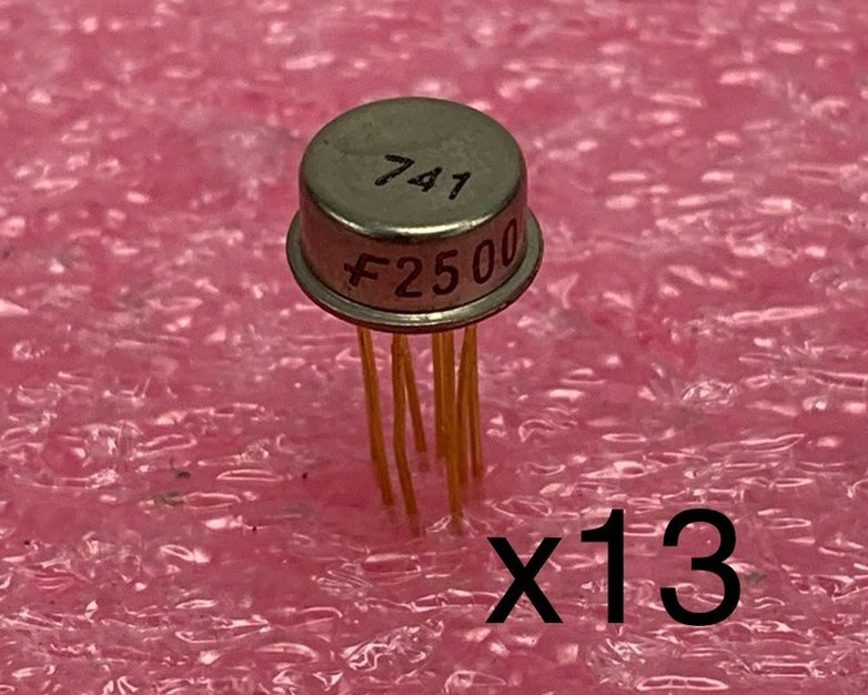 Fairchild 2500728 Metal Transistor (Lot of 13)