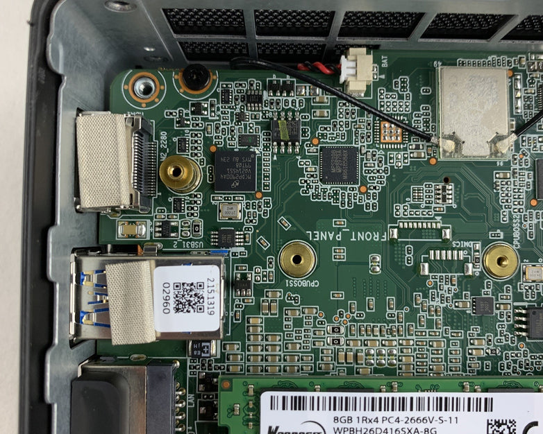 Geekom GM08i5T Mini PC Intel i5-8279U 2.4 GHz 16 GB RAM No OS No HDD No AC