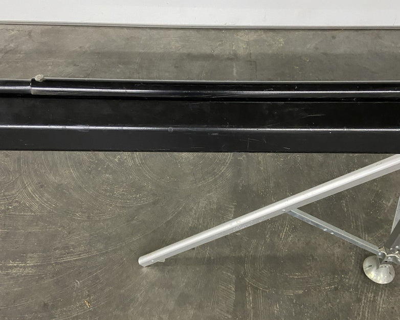 Draper Diplomat Tripod Portable 96" Projector Screen Screen