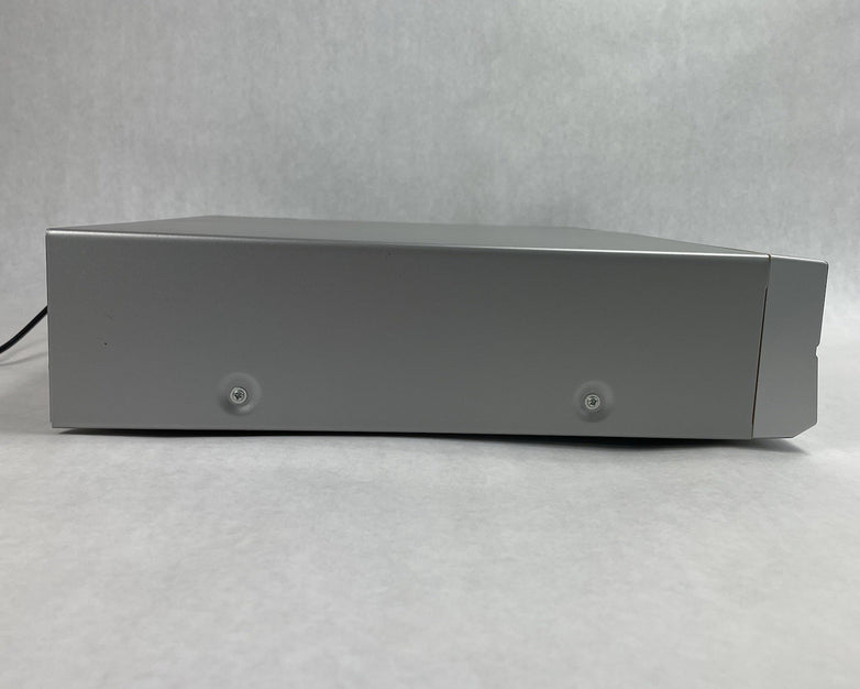 Polaroid DVC-2000 4 Head Hi-Fi Stereo VCR DVD Player For Parts