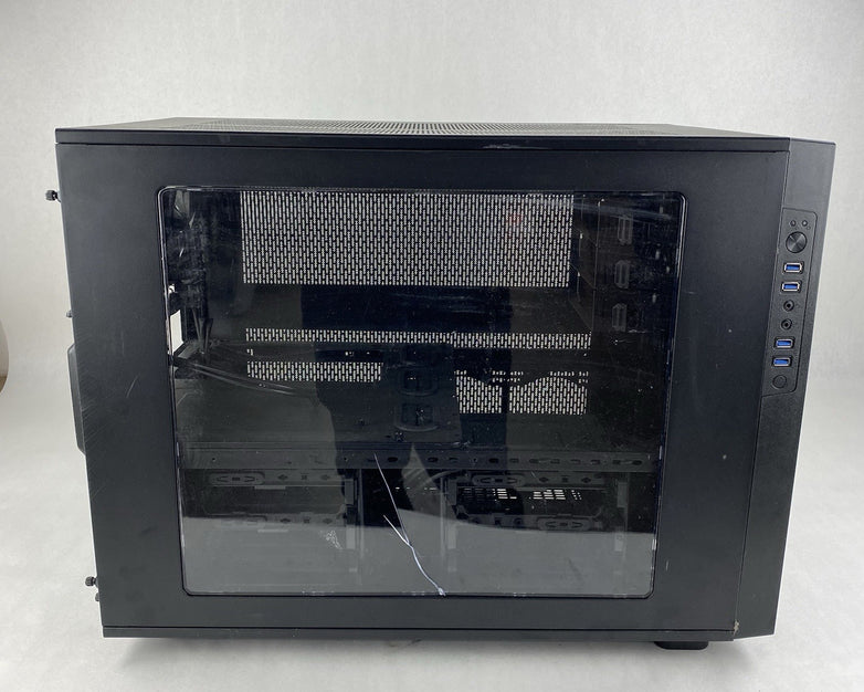 Thermaltake Core X9 E-ATX Cube Computer Case