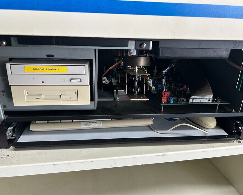 Packard Tri-Carb 3100TR Liquid Scintillation Analyzer A310000