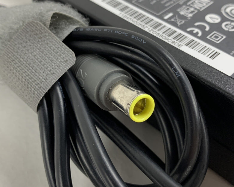 Lenovo 45N0058 FRU P/N 45N0059 ThinkPad 135W 20V AC Power Adapter Lot of 2