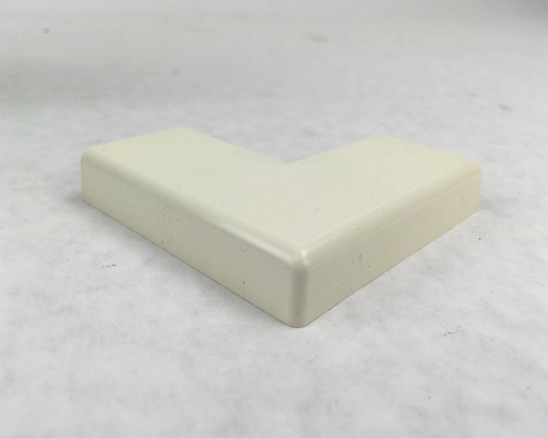 Panduit Pan-Way PRAF6WH-X Right Angle FIT PD6 (Lot of 18)