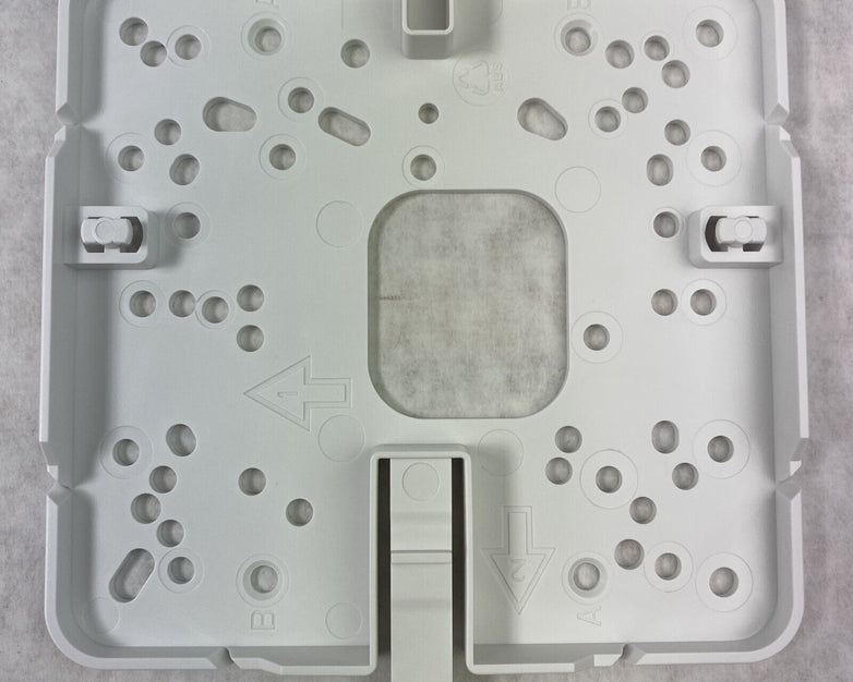 Extreme Networks WS-MBI-WALL04 Bracket Mount for Wireless Access Point No Screws